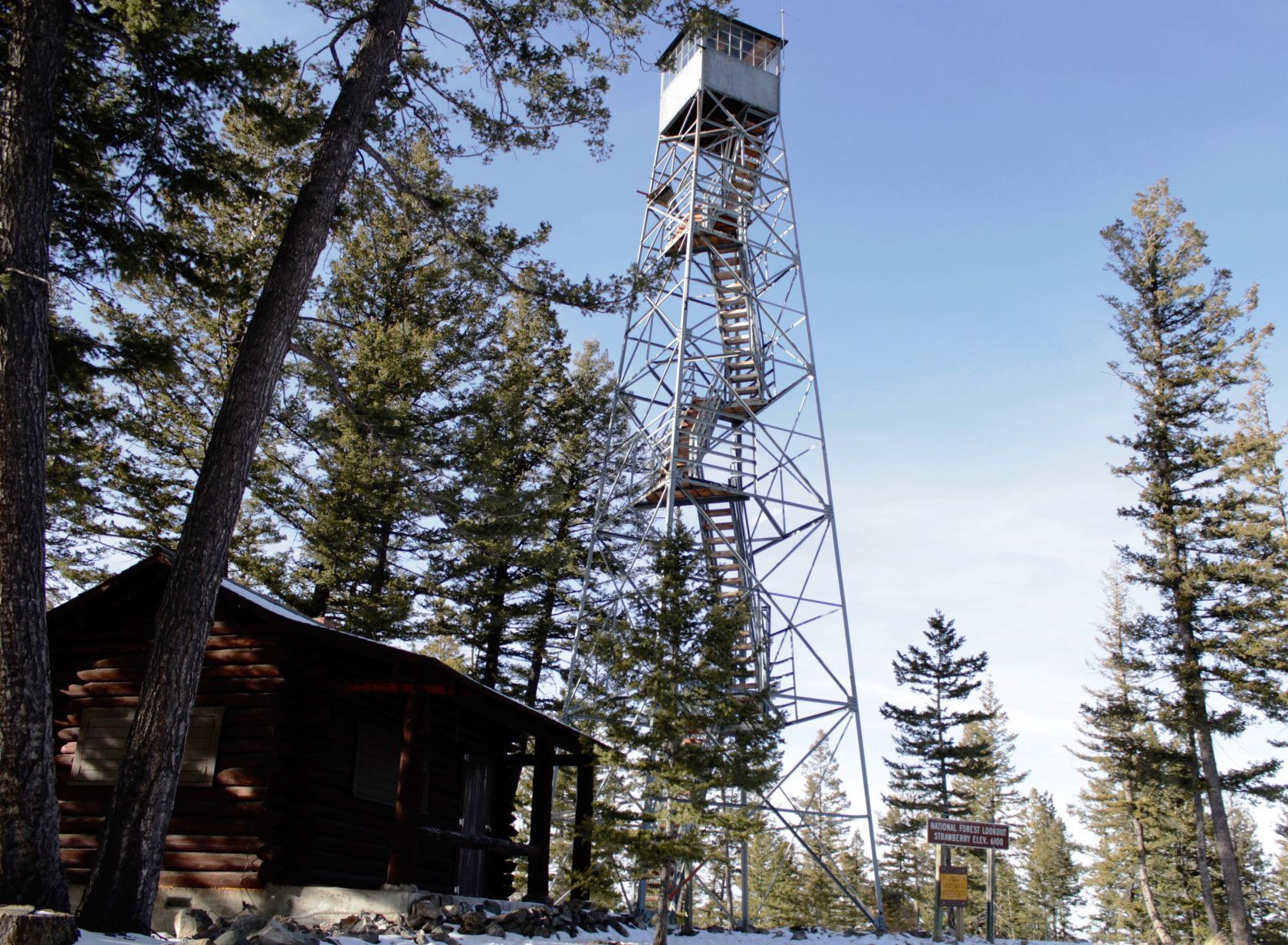 Strawberry Butte Lookout-Cabin